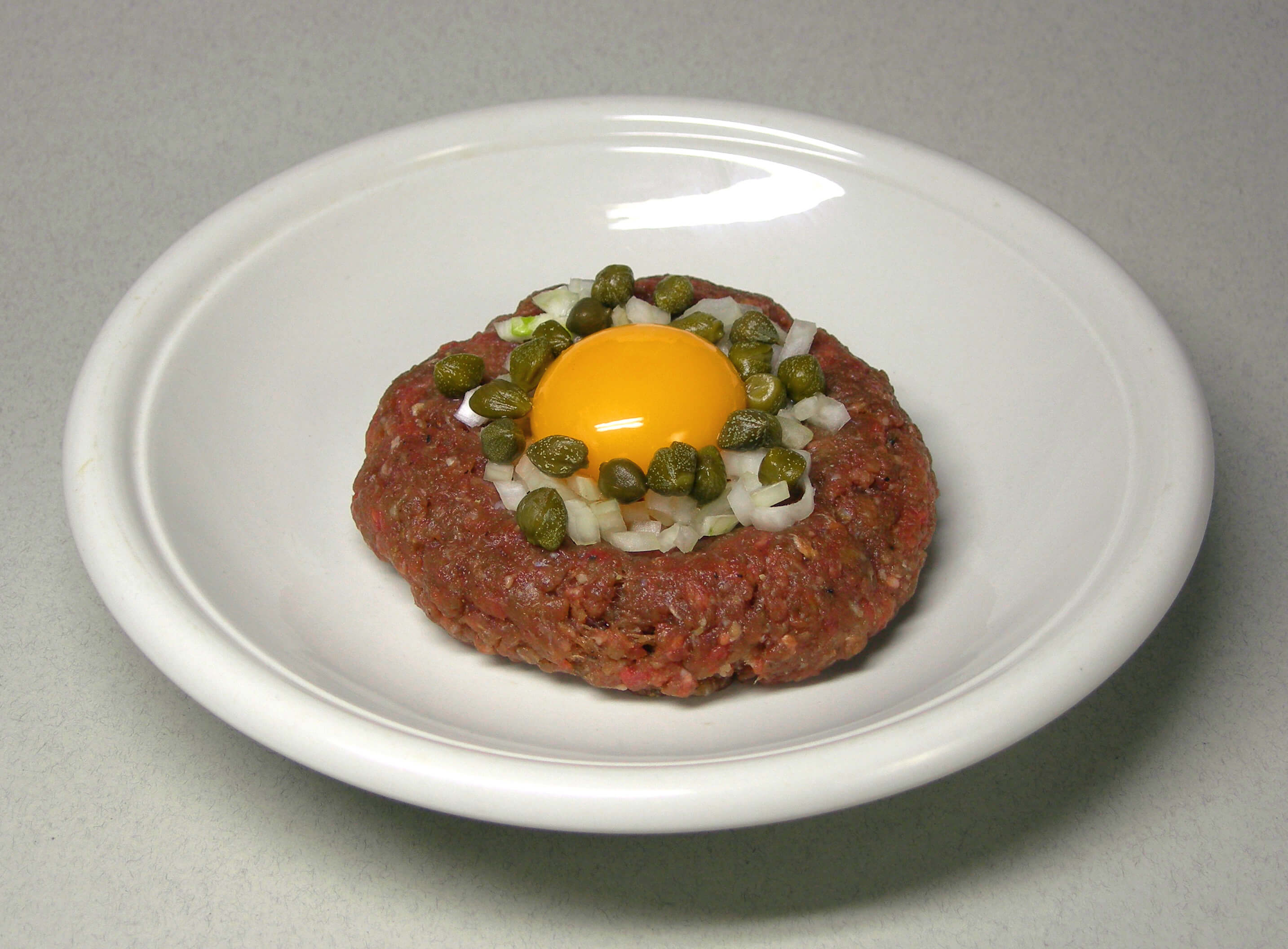 Köstlich und gesund - besser geht es nicht. Bild von Rainer Zenz: http://commons.wikimedia.org/wiki/File:Tatar-1.jpg